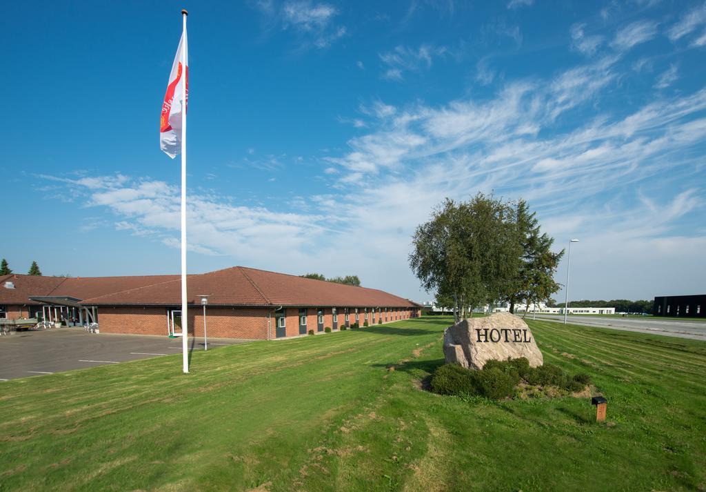 Hotel Lynggaarden Herning Dış mekan fotoğraf